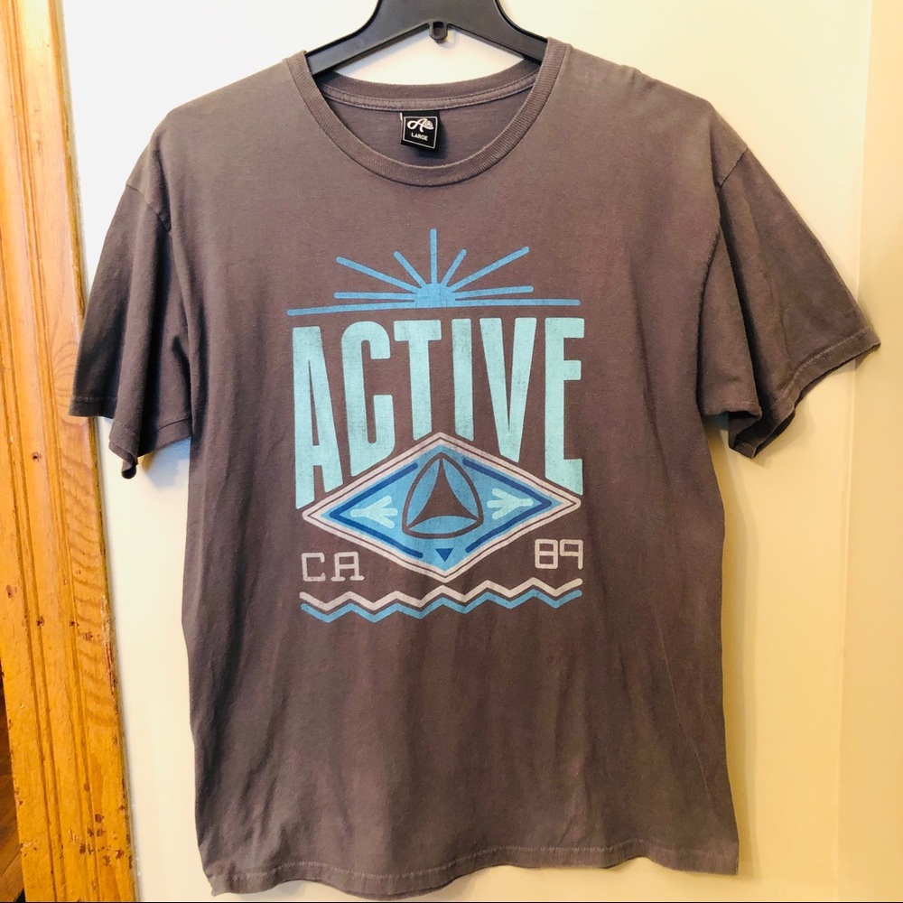 ACTIVE‎ T-shirt